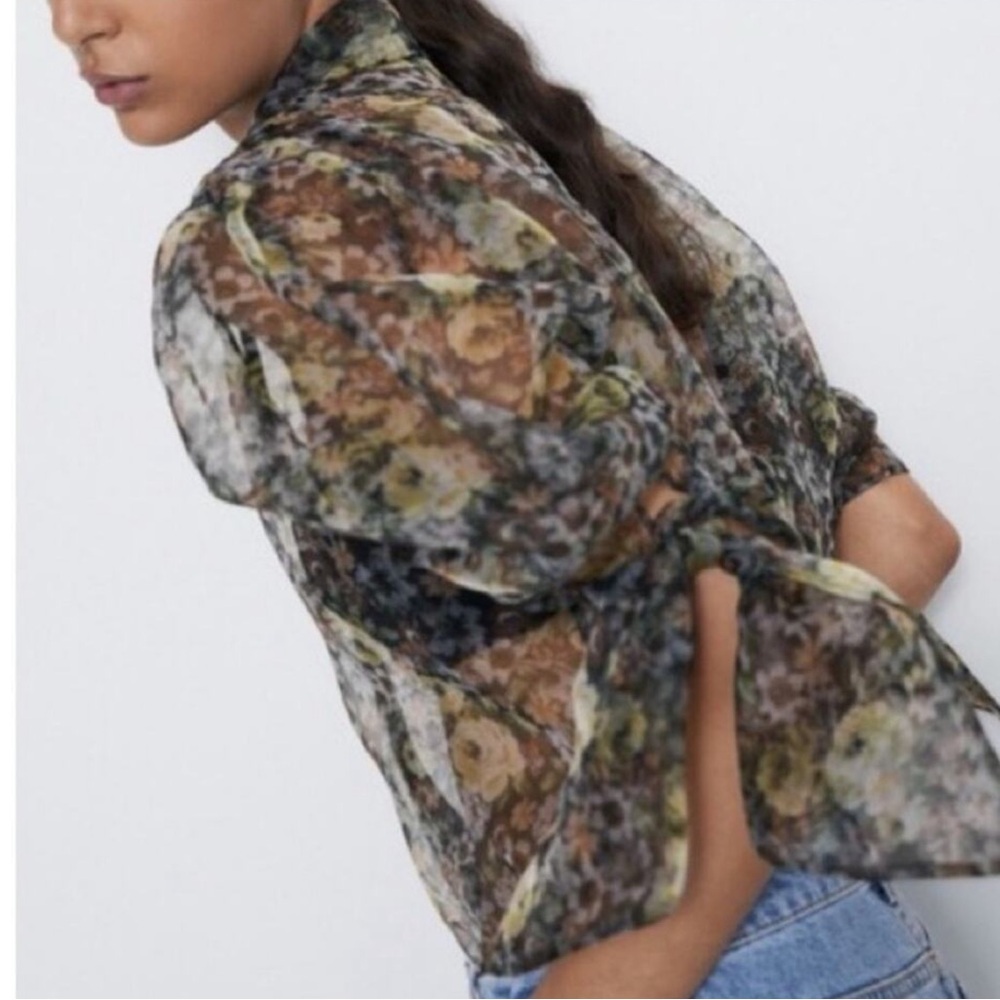 NWT ZARA Sheer Floral Button Down Tie Sleeve Top L